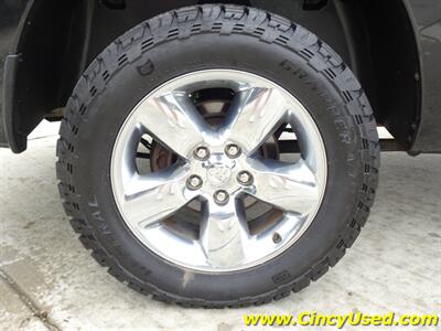 2015 RAM 1500 Big Horn   - Photo 33 - Cincinnati, OH 45255