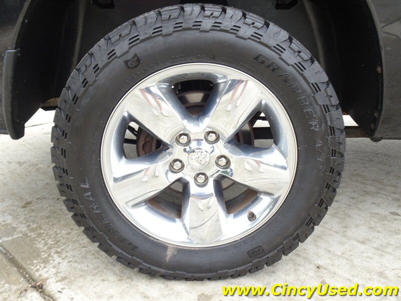 2015 RAM 1500 Big Horn   - Photo 33 - Cincinnati, OH 45255