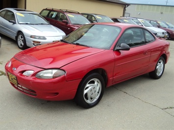 2000 Ford Escort ZX2   - Photo 3 - Cincinnati, OH 45255