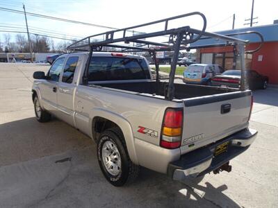 2007 GMC Sierra 1500 Classic SL1   - Photo 8 - Cincinnati, OH 45255