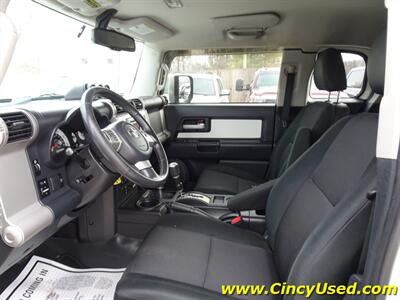 2011 Toyota FJ Cruiser   - Photo 20 - Cincinnati, OH 45255