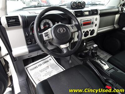 2011 Toyota FJ Cruiser   - Photo 22 - Cincinnati, OH 45255