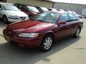 1997 Toyota Camry XLE   - Photo 3 - Cincinnati, OH 45255