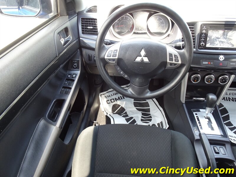 2016 Mitsubishi Lancer SE - Photo 11 - Cincinnati, OH 45255