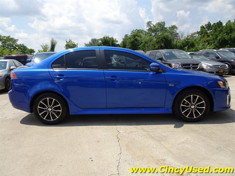 2016 Mitsubishi Lancer SE - Photo 6 - Cincinnati, OH 45255