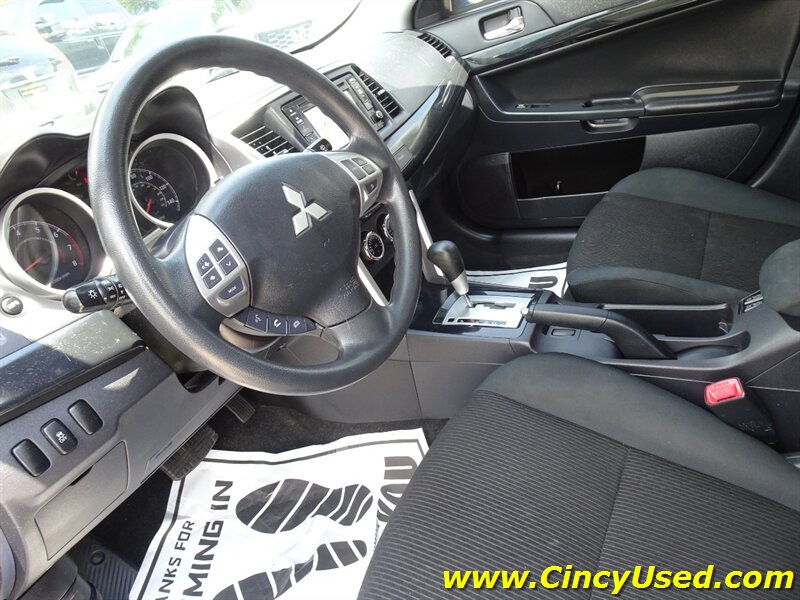 2016 Mitsubishi Lancer SE - Photo 13 - Cincinnati, OH 45255