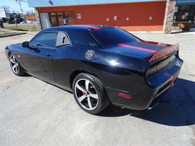 2013 Dodge Challenger SRT8 392   - Photo 10 - Cincinnati, OH 45255