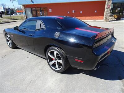 2013 Dodge Challenger SRT8 392   - Photo 4 - Cincinnati, OH 45255