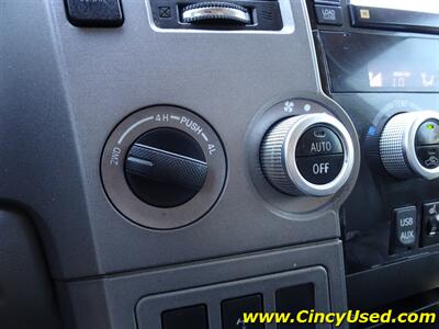 2011 Toyota Sequoia Limited - Photo 23 - Cincinnati, OH 45255
