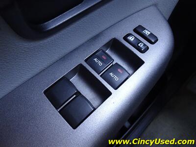 2011 Toyota Sequoia Limited - Photo 28 - Cincinnati, OH 45255