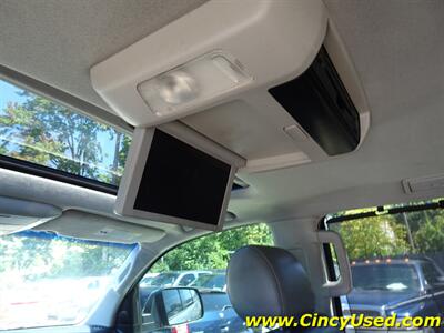 2011 Toyota Sequoia Limited - Photo 13 - Cincinnati, OH 45255