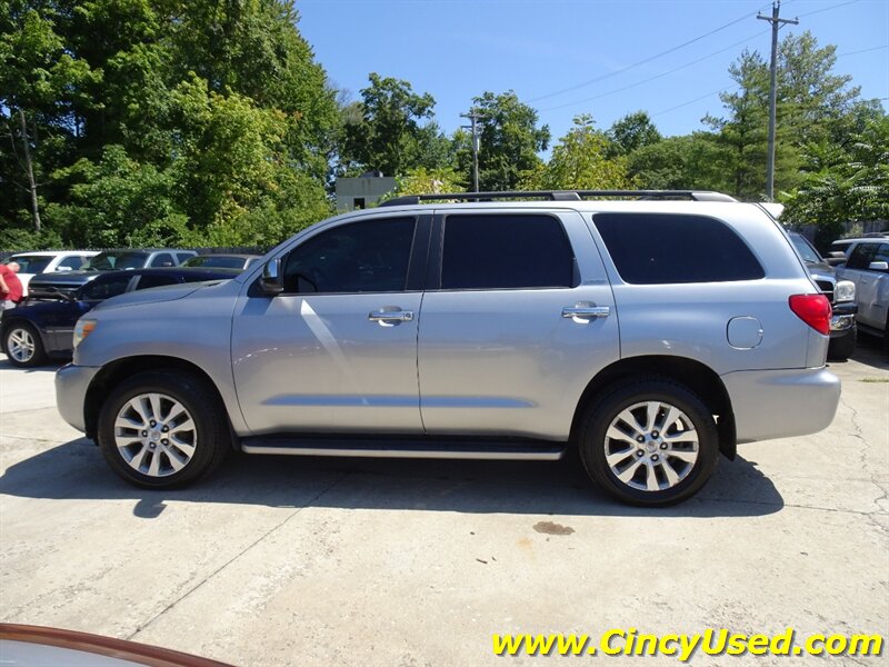2011 Toyota Sequoia Limited - Photo 5 - Cincinnati, OH 45255
