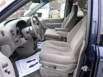 2003 Dodge Grand Caravan Sport   - Photo 15 - Cincinnati, OH 45255