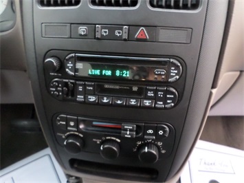 2003 Dodge Grand Caravan Sport   - Photo 19 - Cincinnati, OH 45255