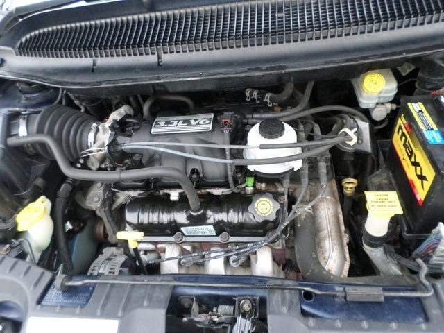 2003 Dodge Grand Caravan Sport   - Photo 26 - Cincinnati, OH 45255