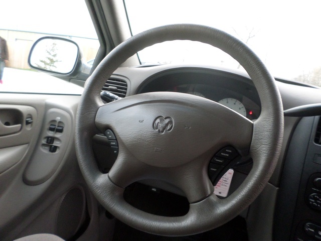 2003 Dodge Grand Caravan Sport   - Photo 20 - Cincinnati, OH 45255