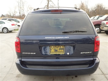 2003 Dodge Grand Caravan Sport   - Photo 5 - Cincinnati, OH 45255