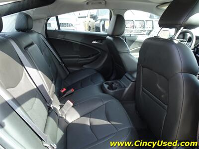2017 Chevrolet Volt LT   - Photo 11 - Cincinnati, OH 45255
