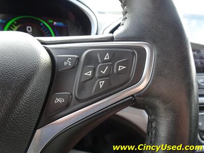 2017 Chevrolet Volt LT   - Photo 21 - Cincinnati, OH 45255
