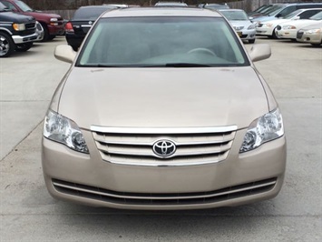 2007 Toyota Avalon XL   - Photo 2 - Cincinnati, OH 45255