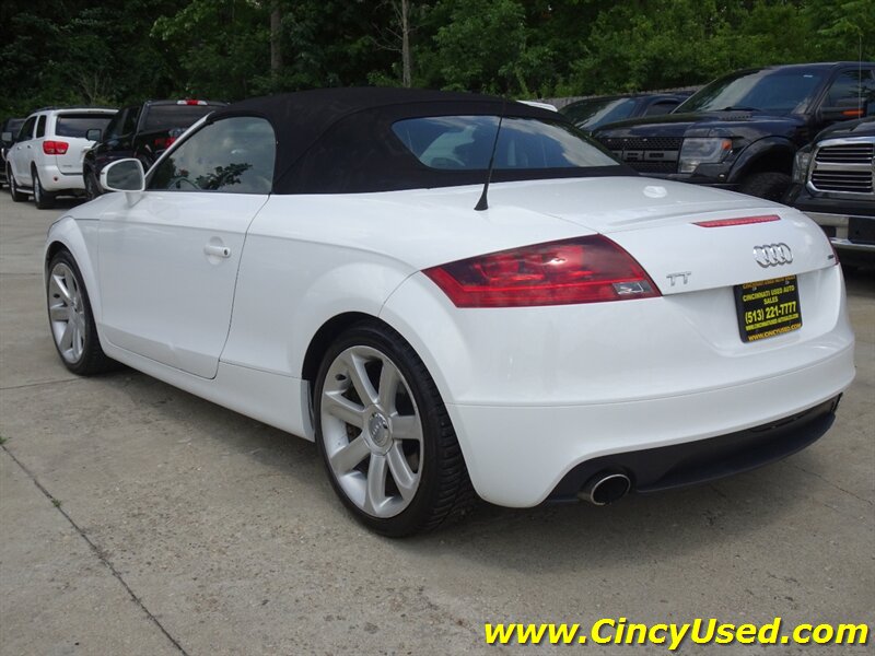 2012 Audi TT 2.0T quattro Premium Plus - Photo 10 - Cincinnati, OH 45255