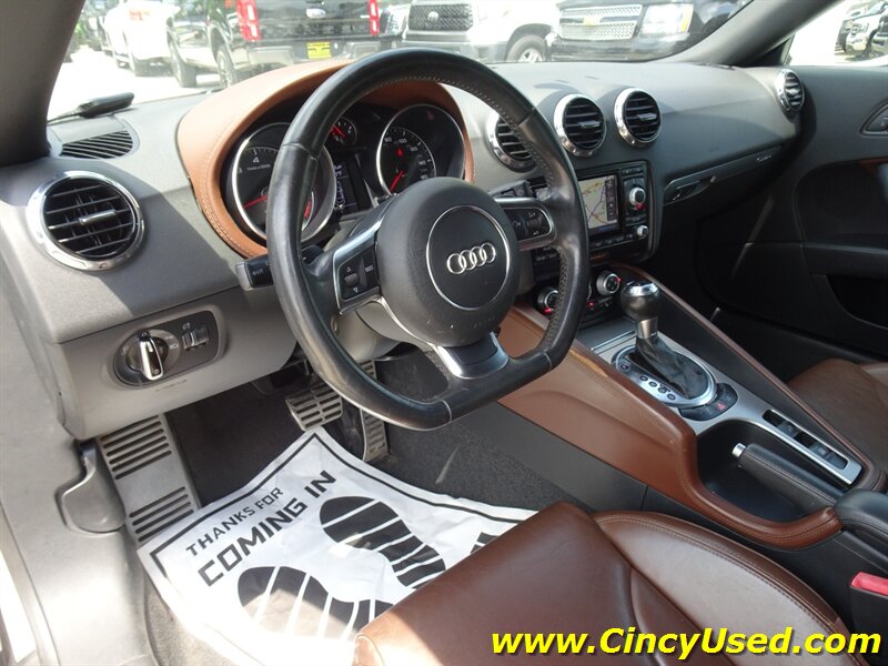 2012 Audi TT 2.0T quattro Premium Plus - Photo 11 - Cincinnati, OH 45255