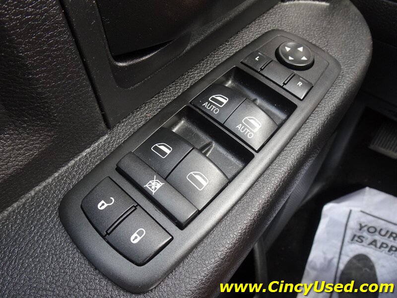 2014 RAM 3500 Tradesman - Photo 22 - Cincinnati, OH 45255