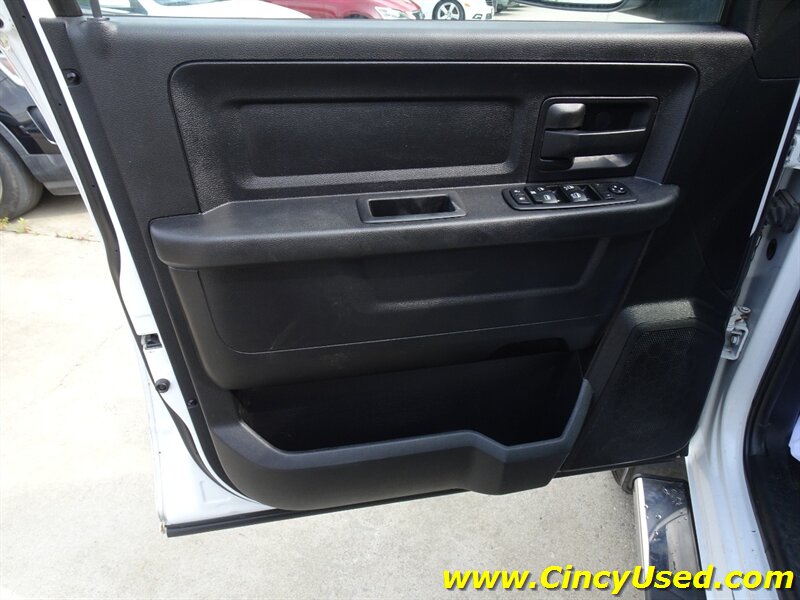 2014 RAM 3500 Tradesman - Photo 25 - Cincinnati, OH 45255