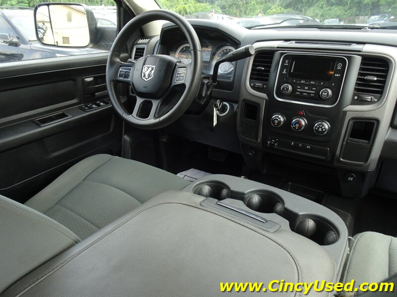 2014 RAM 3500 Tradesman - Photo 13 - Cincinnati, OH 45255