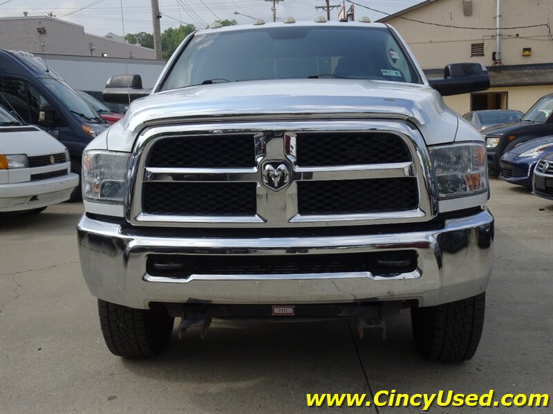 2014 RAM 3500 Tradesman - Photo 2 - Cincinnati, OH 45255