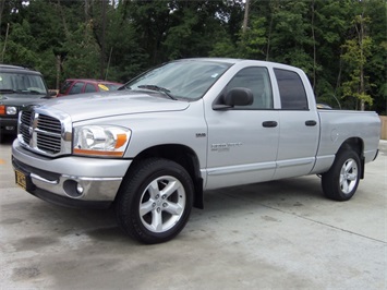 2006 Dodge Ram 1500 SLT   - Photo 3 - Cincinnati, OH 45255