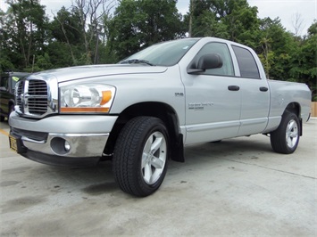 2006 Dodge Ram 1500 SLT   - Photo 11 - Cincinnati, OH 45255