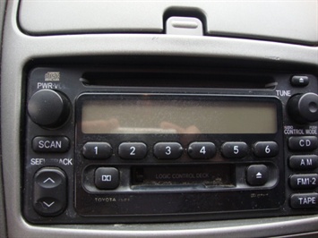 2000 Toyota Celica GT   - Photo 9 - Cincinnati, OH 45255