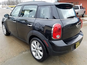 2011 MINI Cooper Countryman   - Photo 7 - Cincinnati, OH 45255