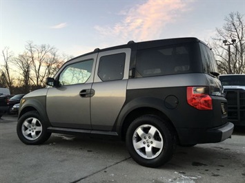 2005 Honda Element EX   - Photo 12 - Cincinnati, OH 45255