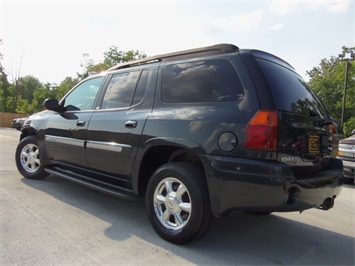 2005 GMC Envoy XL SLE   - Photo 12 - Cincinnati, OH 45255