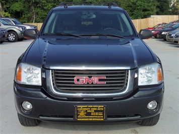 2005 GMC Envoy XL SLE   - Photo 2 - Cincinnati, OH 45255