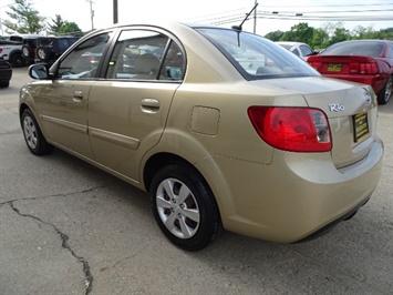 2011 Kia Rio EX   - Photo 11 - Cincinnati, OH 45255