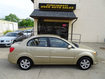 2011 Kia Rio EX   - Photo 3 - Cincinnati, OH 45255