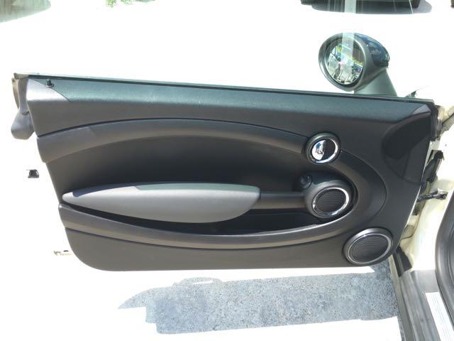 2011 MINI Cooper   - Photo 22 - Cincinnati, OH 45255
