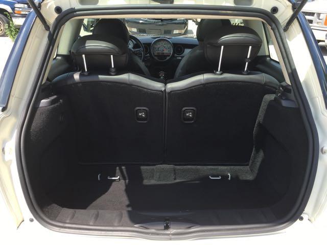 2011 MINI Cooper   - Photo 24 - Cincinnati, OH 45255