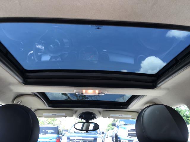 2011 MINI Cooper   - Photo 21 - Cincinnati, OH 45255