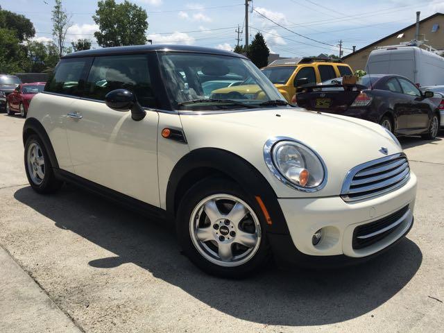 2011 MINI Cooper   - Photo 10 - Cincinnati, OH 45255