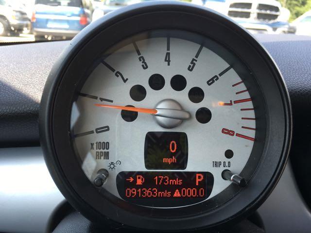 2011 MINI Cooper   - Photo 17 - Cincinnati, OH 45255