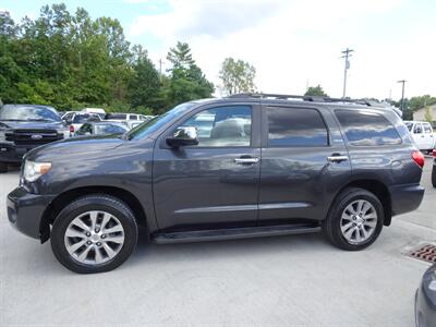 2011 Toyota Sequoia Limited  5.7L V8 4X4 - Photo 4 - Cincinnati, OH 45255