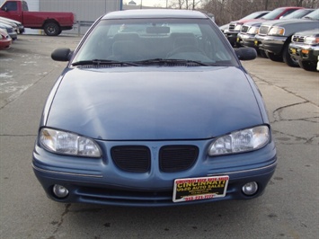 1997 Pontiac Grand Am SE   - Photo 2 - Cincinnati, OH 45255