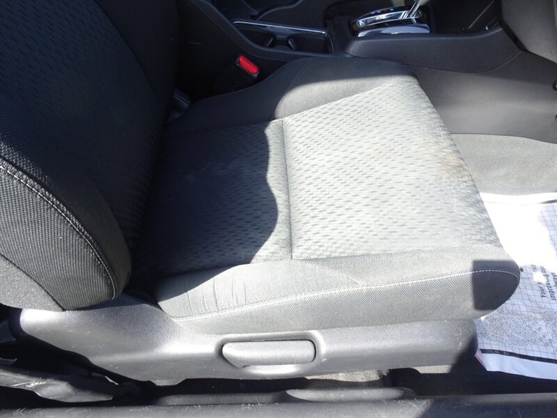 2015 Honda Civic EX  1.8L I4 FWD - Photo 23 - Cincinnati, OH 45255