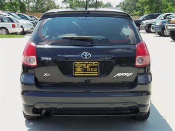 2004 Toyota Matrix   - Photo 5 - Cincinnati, OH 45255