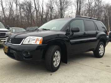 2011 Mitsubishi Endeavor LS   - Photo 11 - Cincinnati, OH 45255