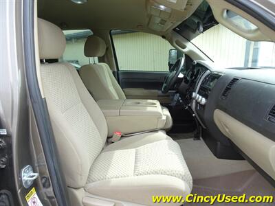 2011 Toyota Tundra Grade   - Photo 14 - Cincinnati, OH 45255
